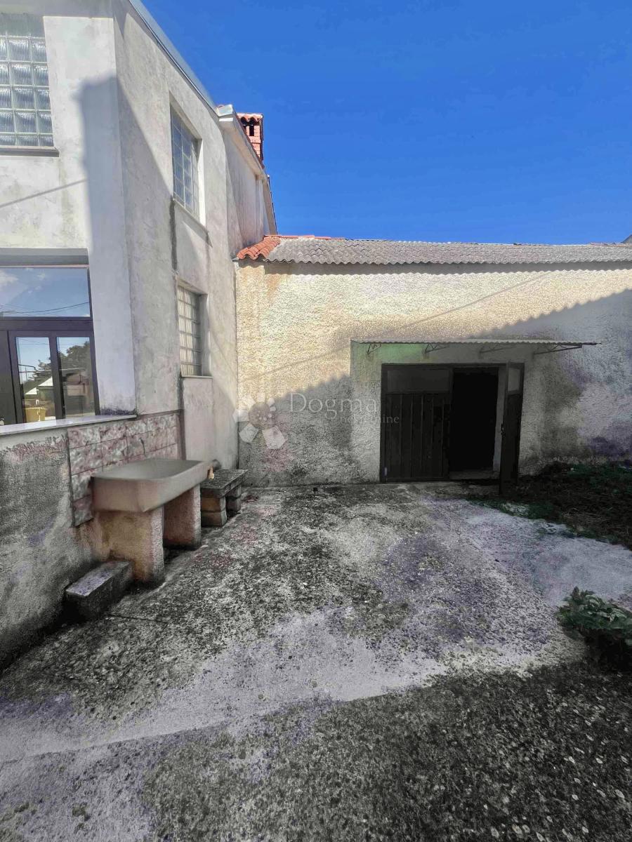 Casa Cokuni, Marčana, 79m2