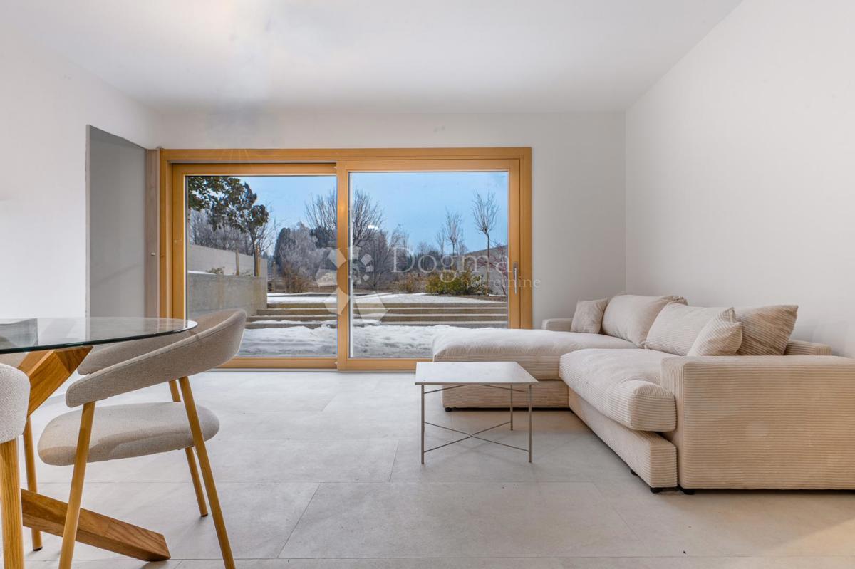 Casa Ravna Gora, 144m2