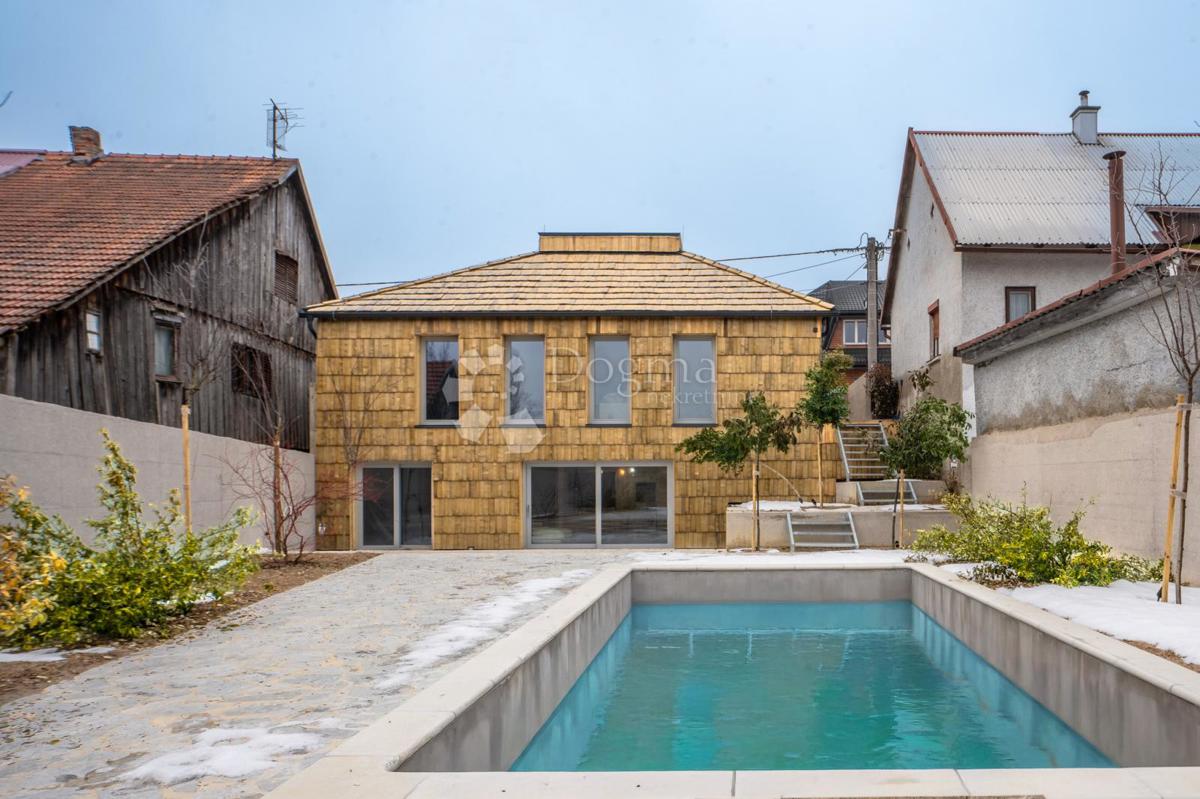 Casa Ravna Gora, 144m2