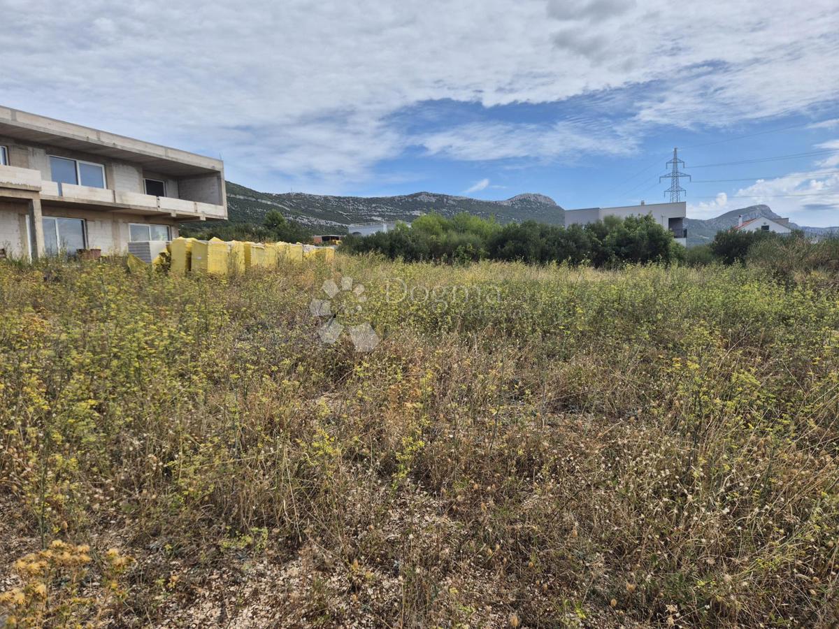 Terreno edificabile Kaštel Novi, Kaštela, 2.200m2