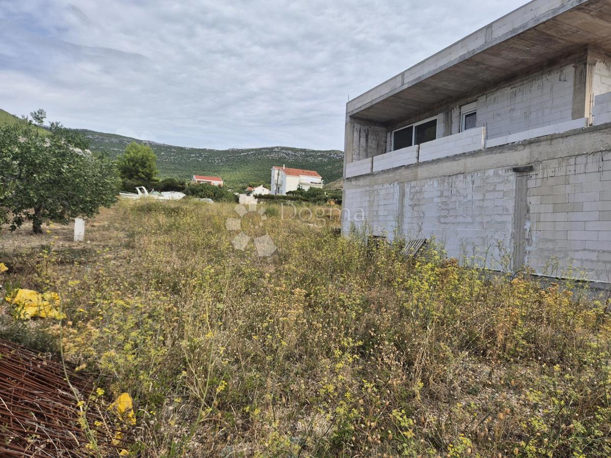 Terreno edificabile Kaštel Novi, Kaštela, 2.200m2