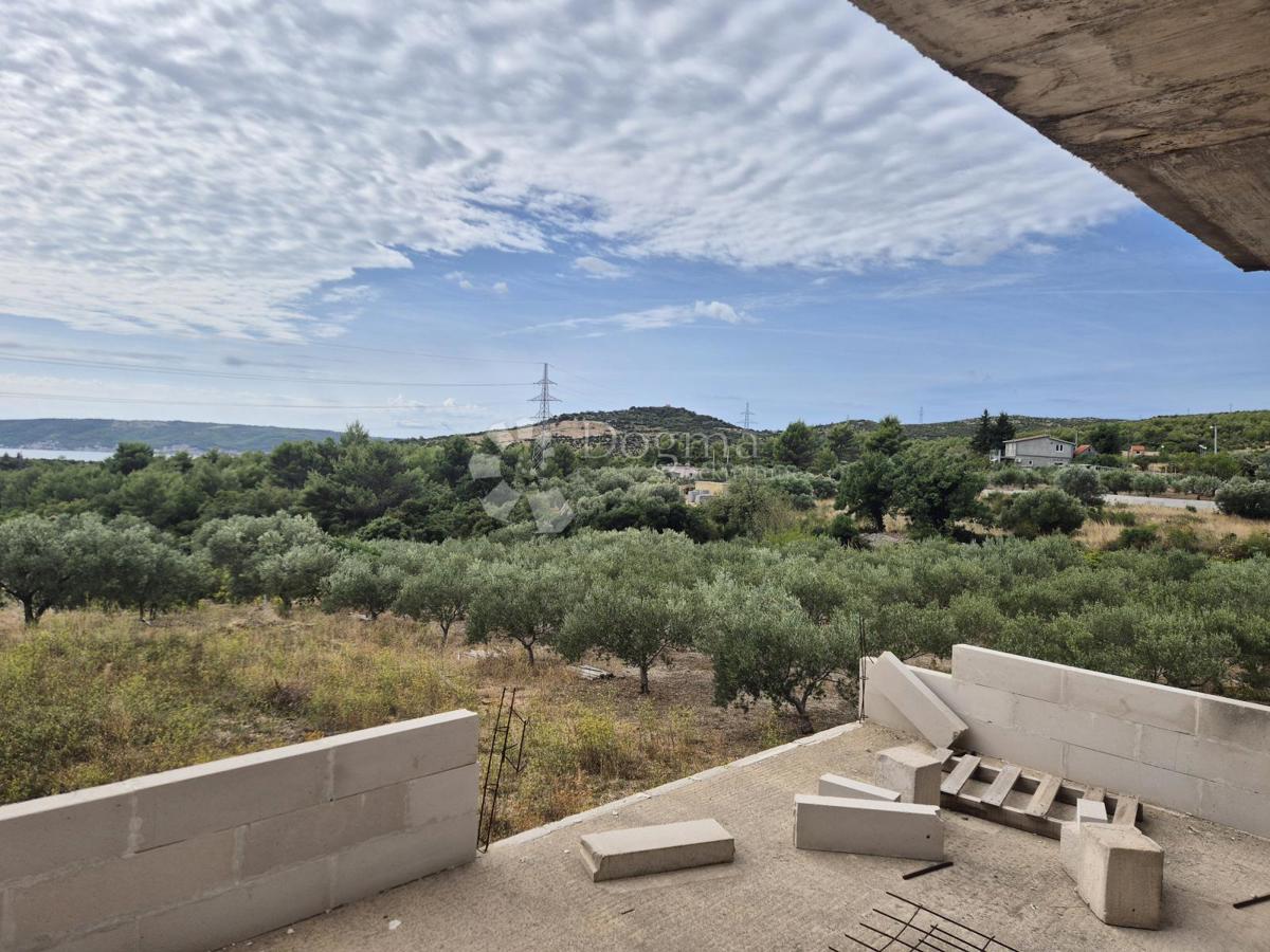 Terreno edificabile Kaštel Novi, Kaštela, 2.200m2