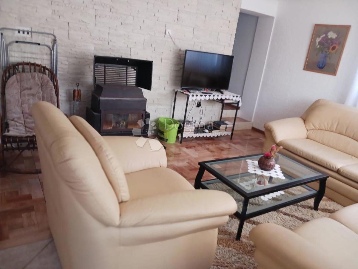 Casa Radakovo, Kraljevec Na Sutli, 286m2