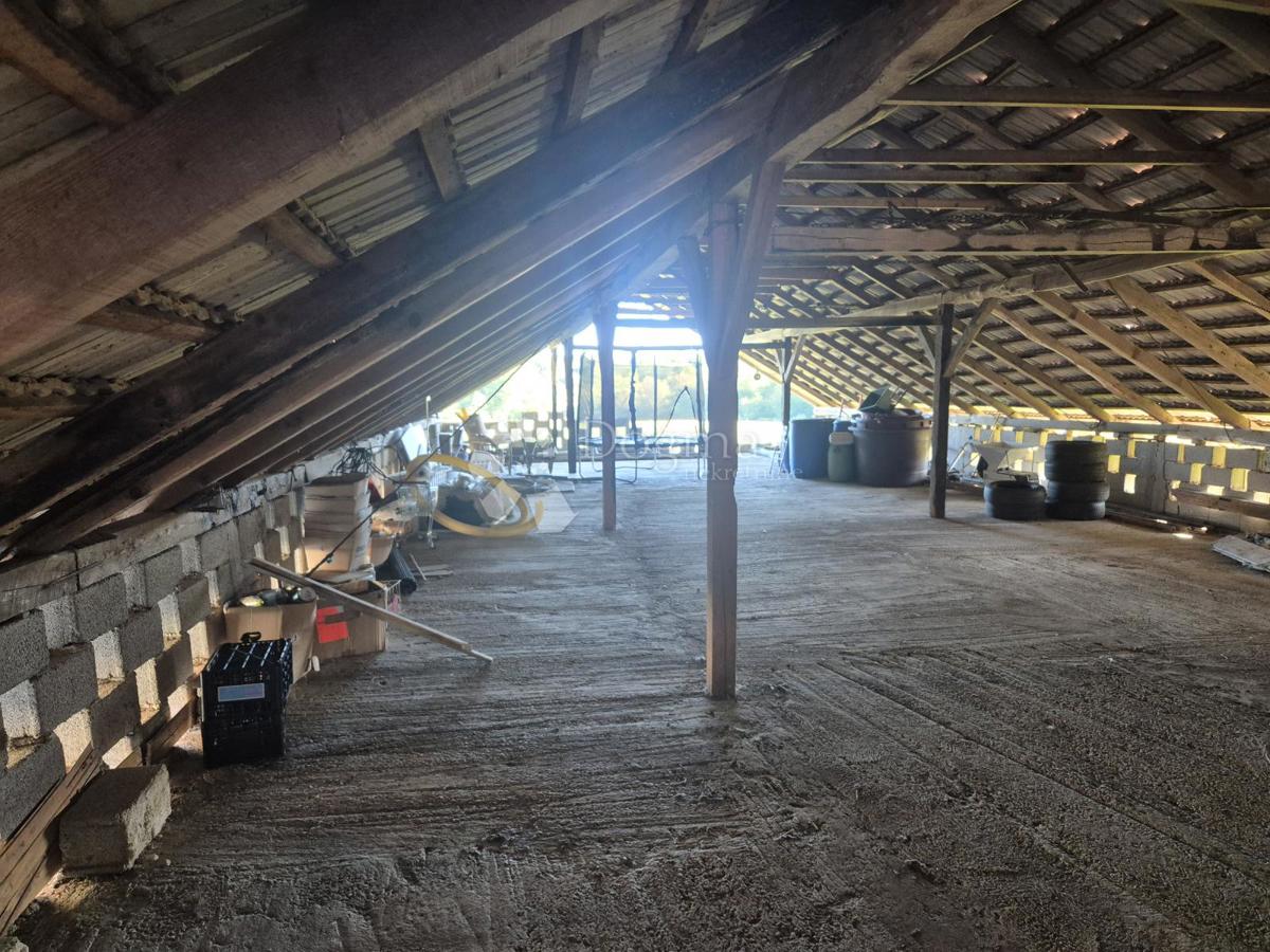 Casa Radakovo, Kraljevec Na Sutli, 286m2