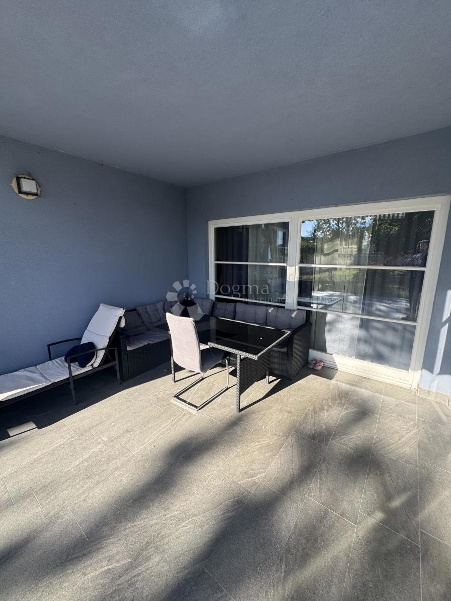 Casa Sopnica, Sesvete, 425,99m2