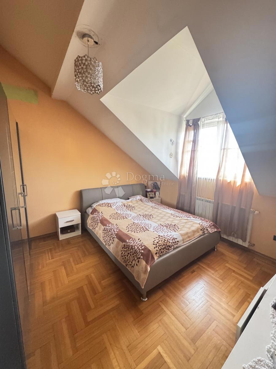 Casa Sopnica, Sesvete, 425,99m2