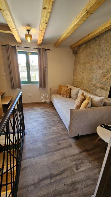 Casa Kaštel Sućurac, Kaštela, 60m2