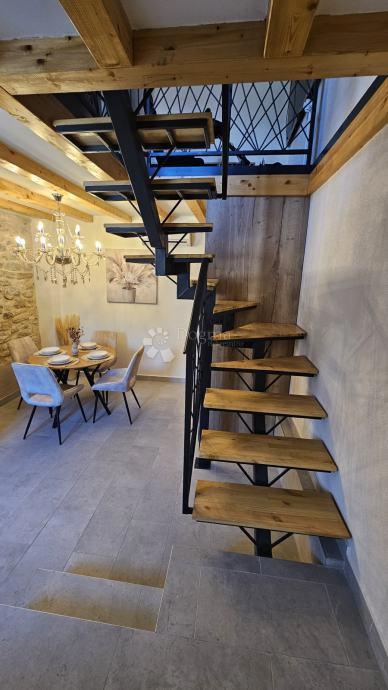 Casa Kaštel Sućurac, Kaštela, 60m2