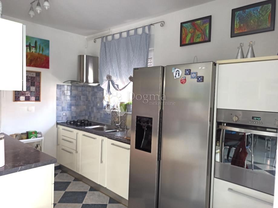 Casa Lučko, Novi Zagreb - Zapad, 228m2