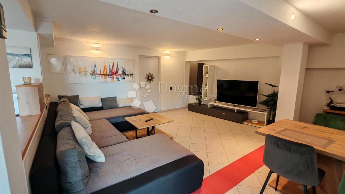 Appartamento Jadranovo, Crikvenica, 86m2