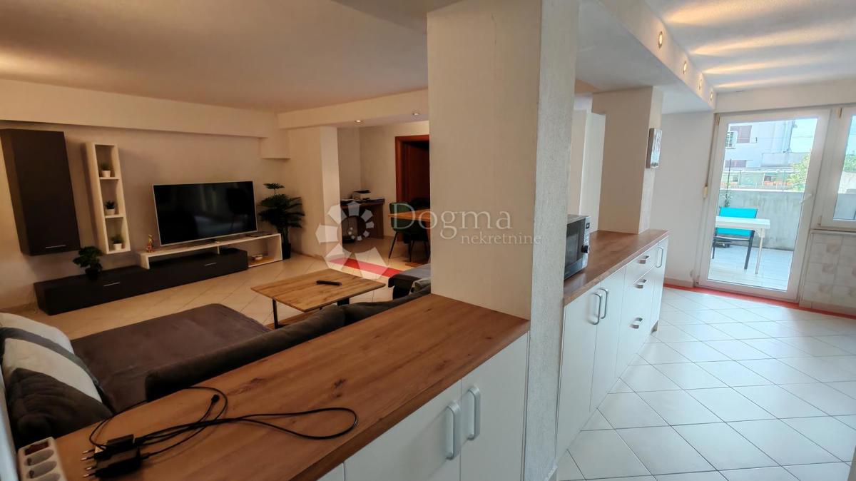 Appartamento Jadranovo, Crikvenica, 86m2