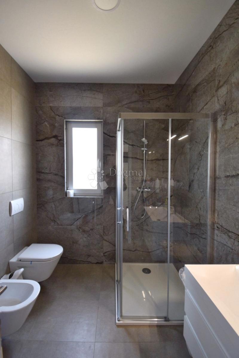 Valdebek - appartamento al piano terra con terrazza 55m2