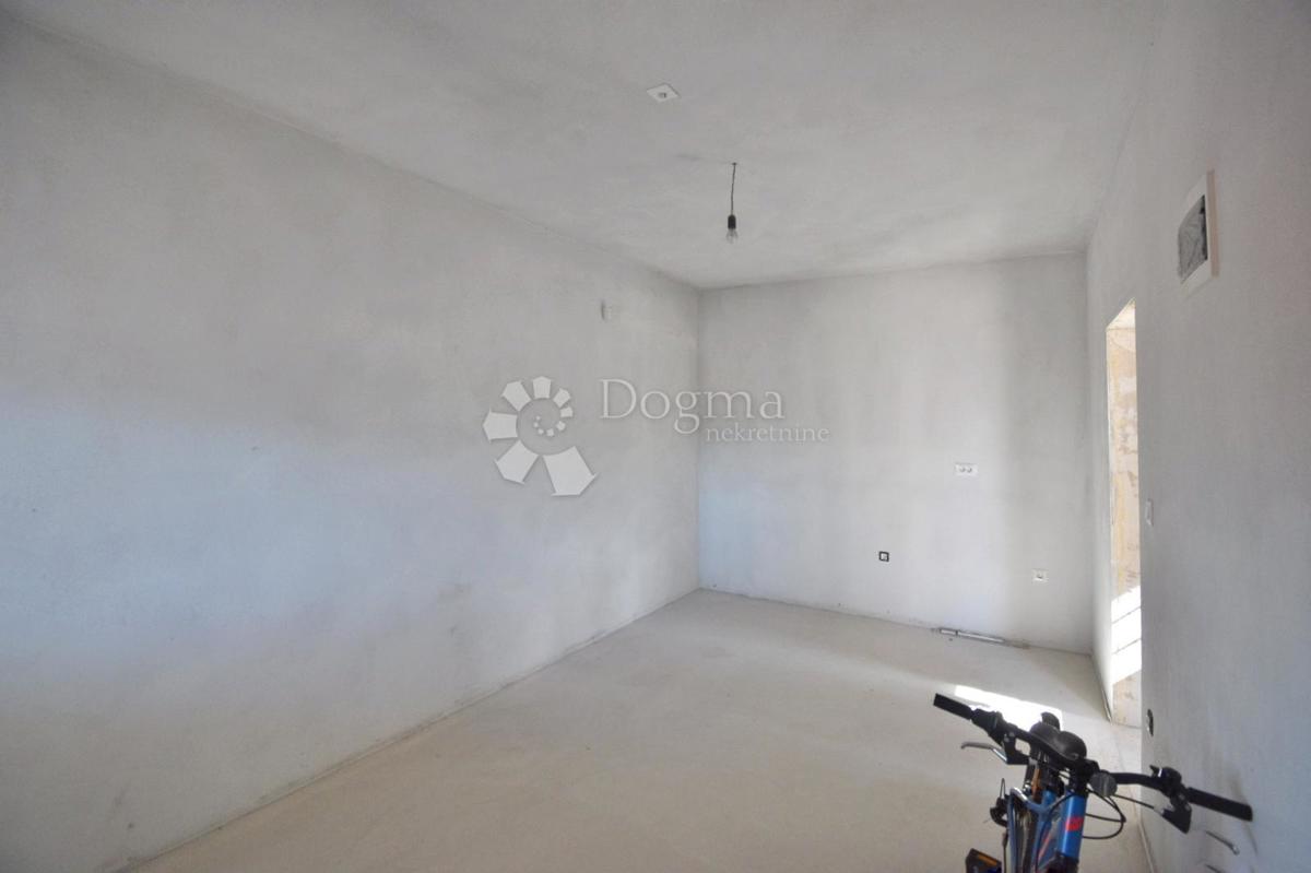 Valdebek - appartamento al piano terra con terrazza 55m2