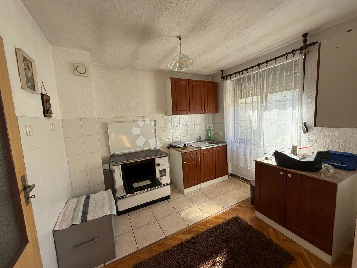 Casa Centar, Gospić, GOSPIĆ CENTAR, 120m2