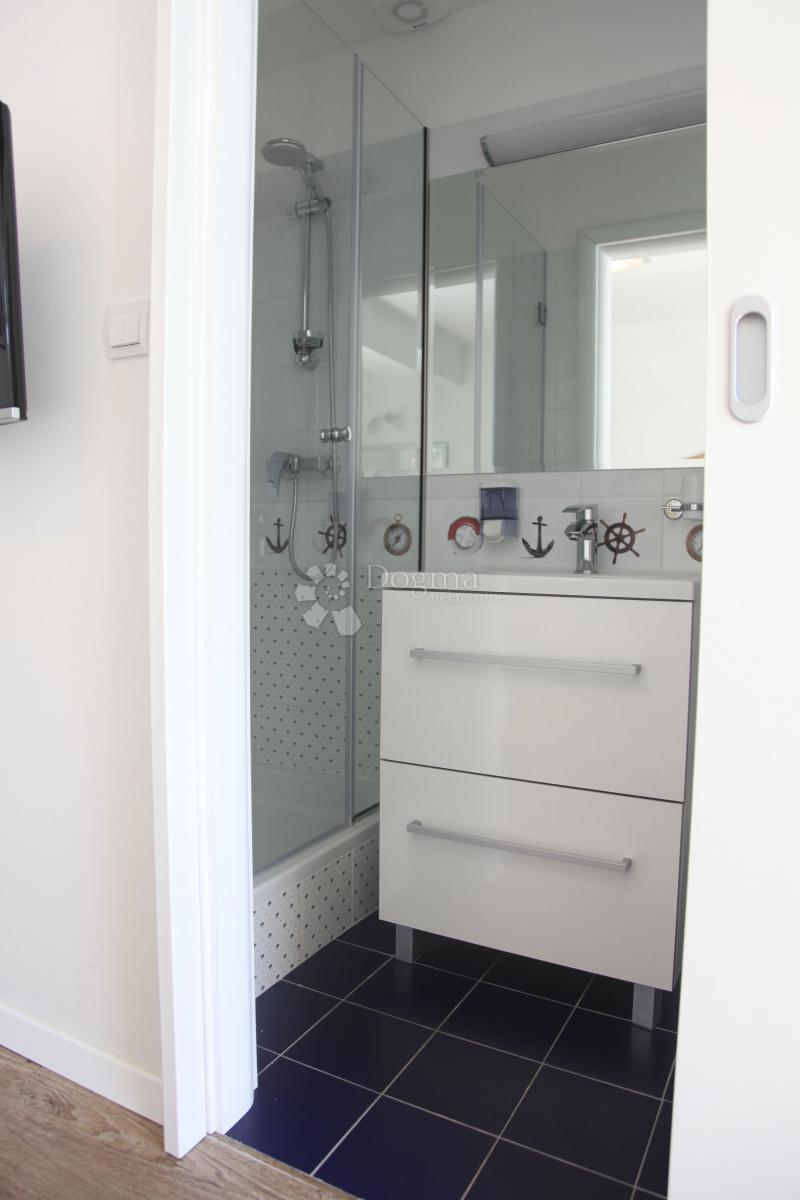 Albergo Živogošće, Podgora, 533m2