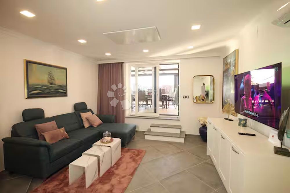 Allogio Crnica, Šibenik, 143m2