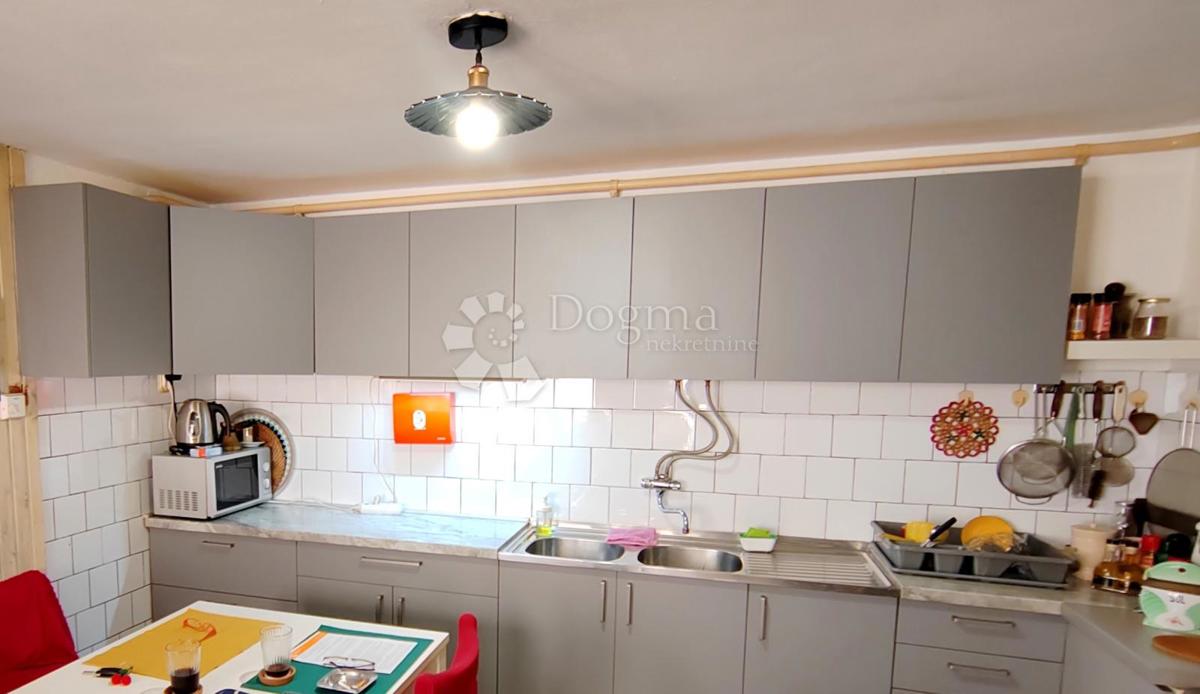 Casa Kustošija, Črnomerec, 102m2