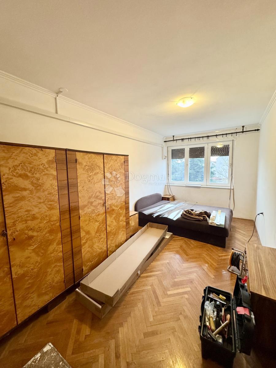 Allogio Krnjevo, Rijeka, 51,80m2