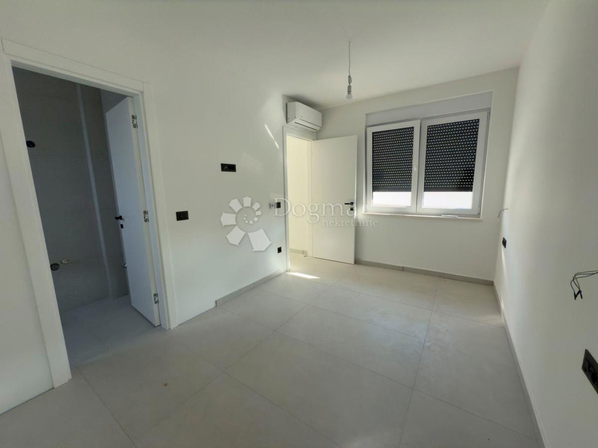 Allogio Petrčane, Zadar - Okolica, 132,86m2