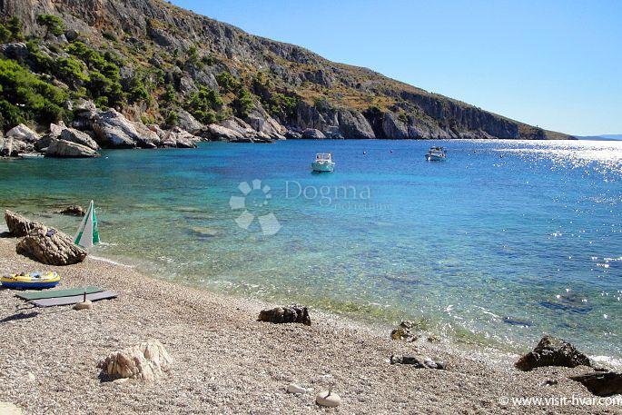 Terreno edificabile Velo Grablje, Hvar, 1.565m2