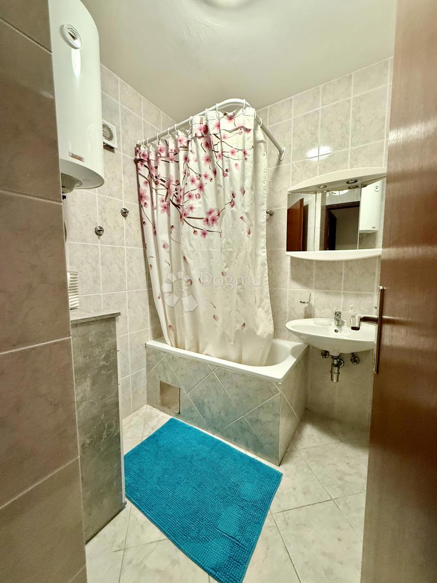 Casa Njivice, Omišalj, 296m2