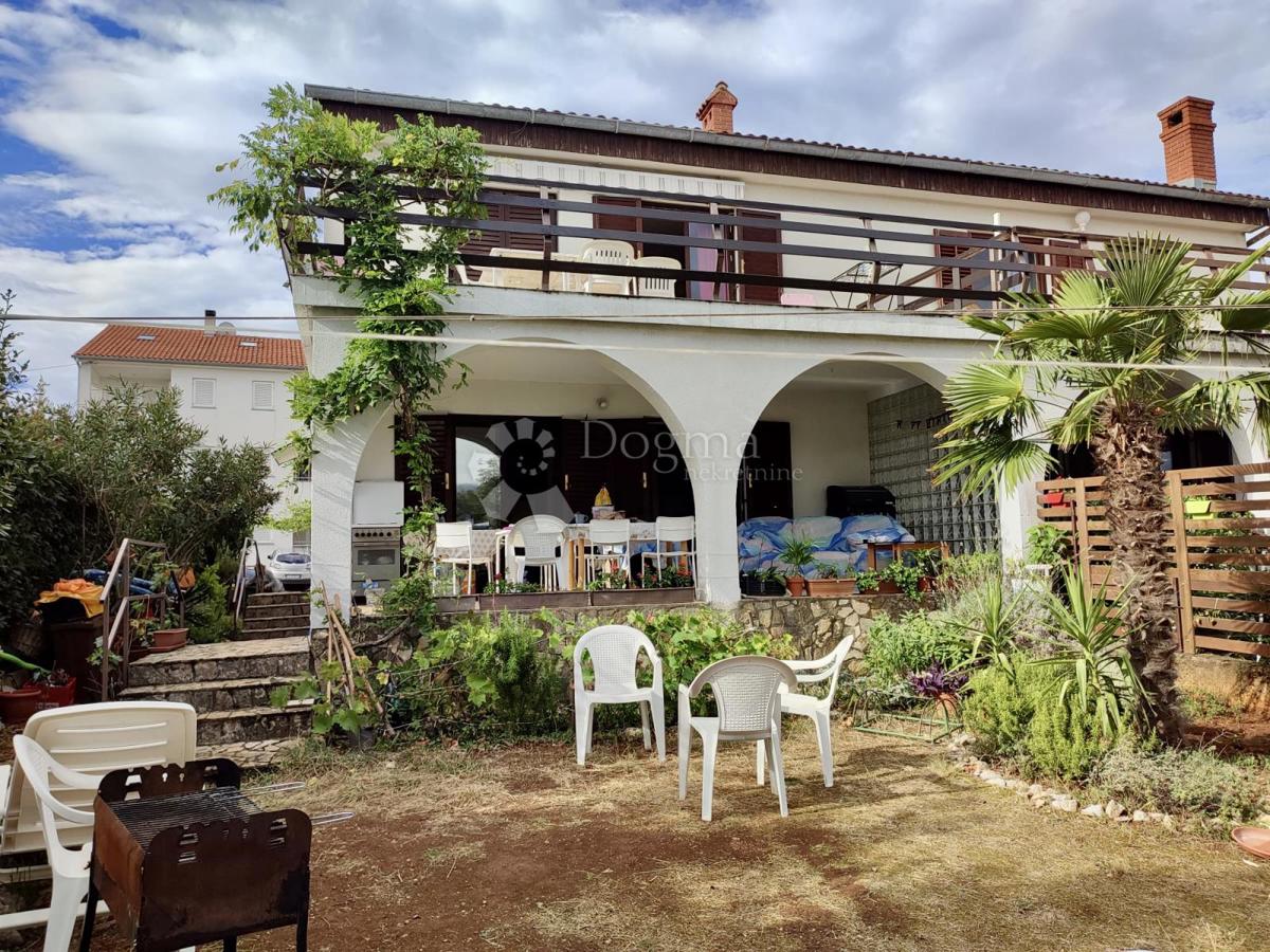 Casa Njivice, Omišalj, 296m2