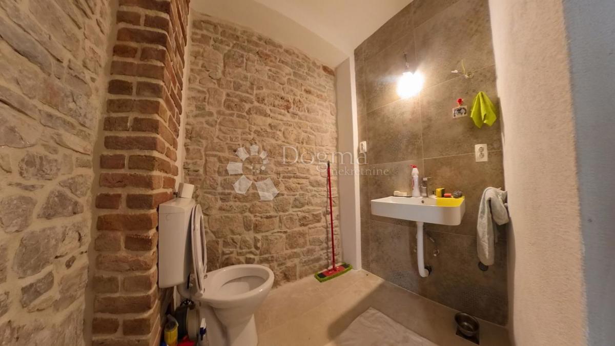 Casa Grohote, Šolta, 85m2