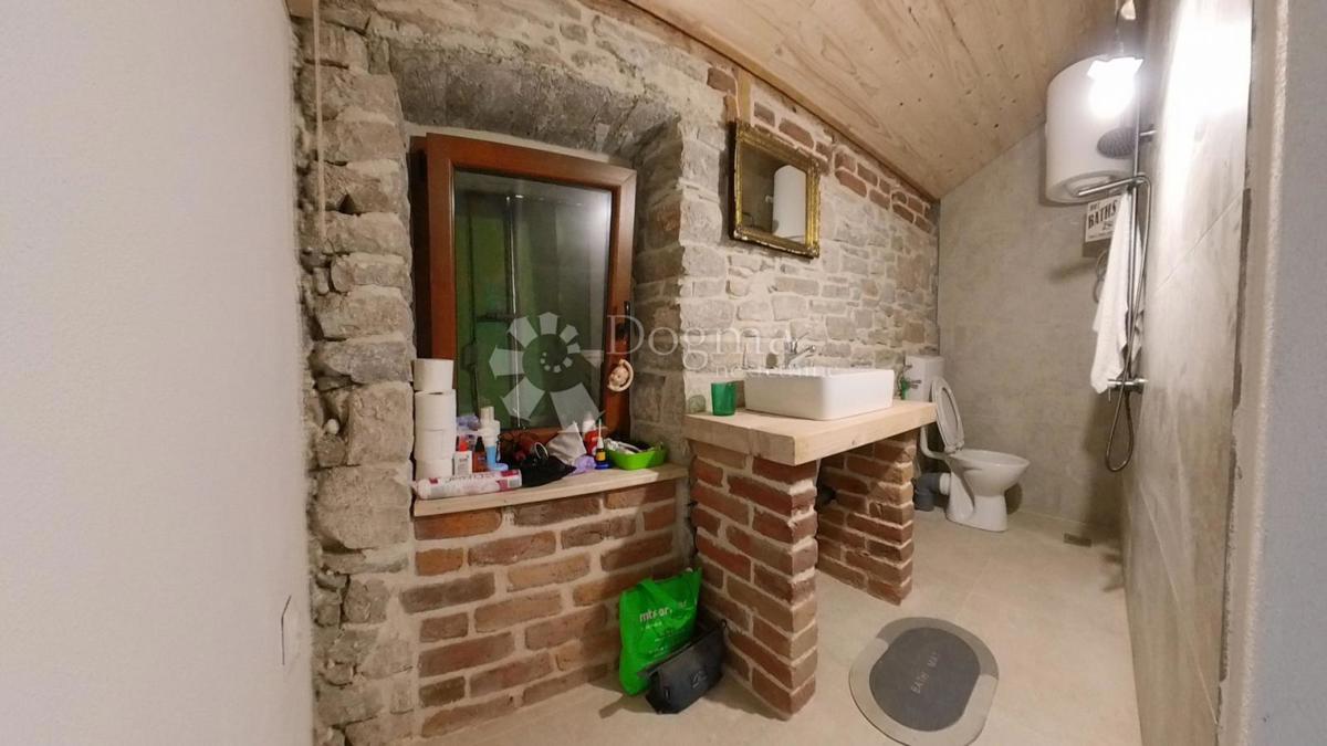 Casa Grohote, Šolta, 85m2