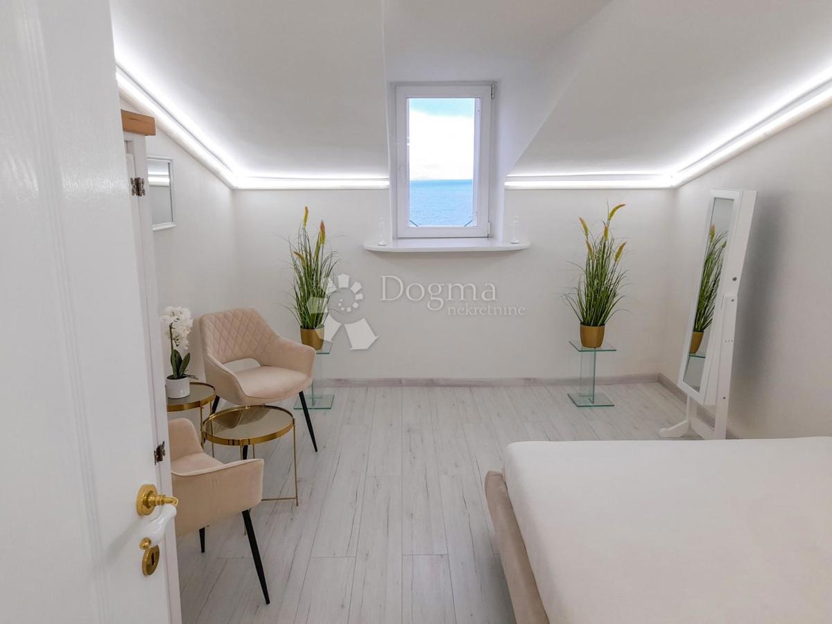 Allogio Opatija - Centar, Opatija, 70m2