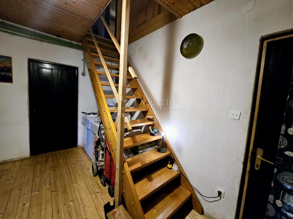 Casa Sesvetski Kraljevec, Sesvete, 132m2