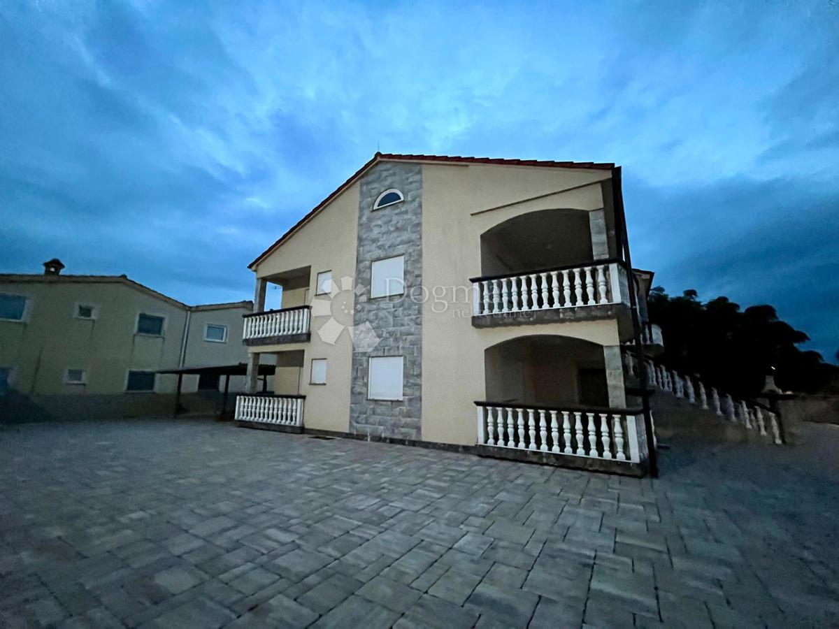 Casa Sabunike, Privlaka, 224,36m2