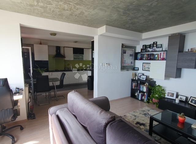 Allogio Turnić, Rijeka, 54m2