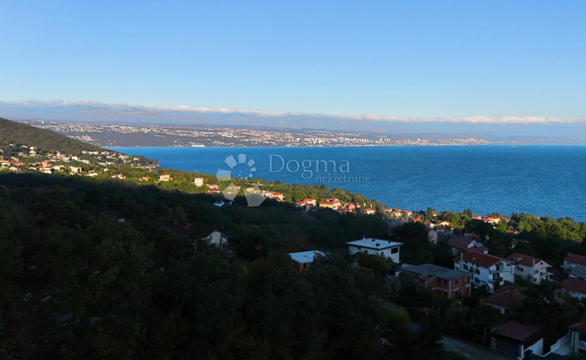 OTTIMA VILLA MODERNA CON VISTA PANORAMICA SUL QUARNERO
