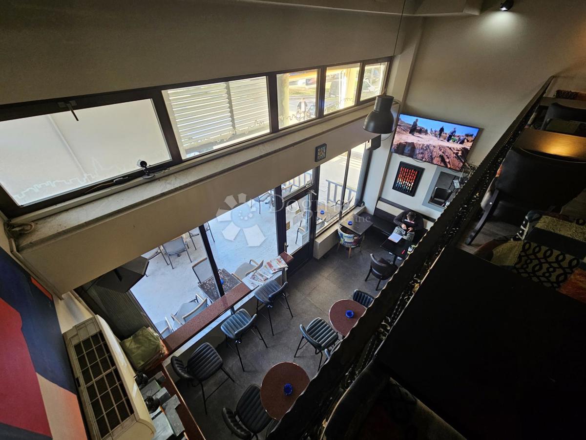 Locale commerciale Bili brig, Zadar, 54m2