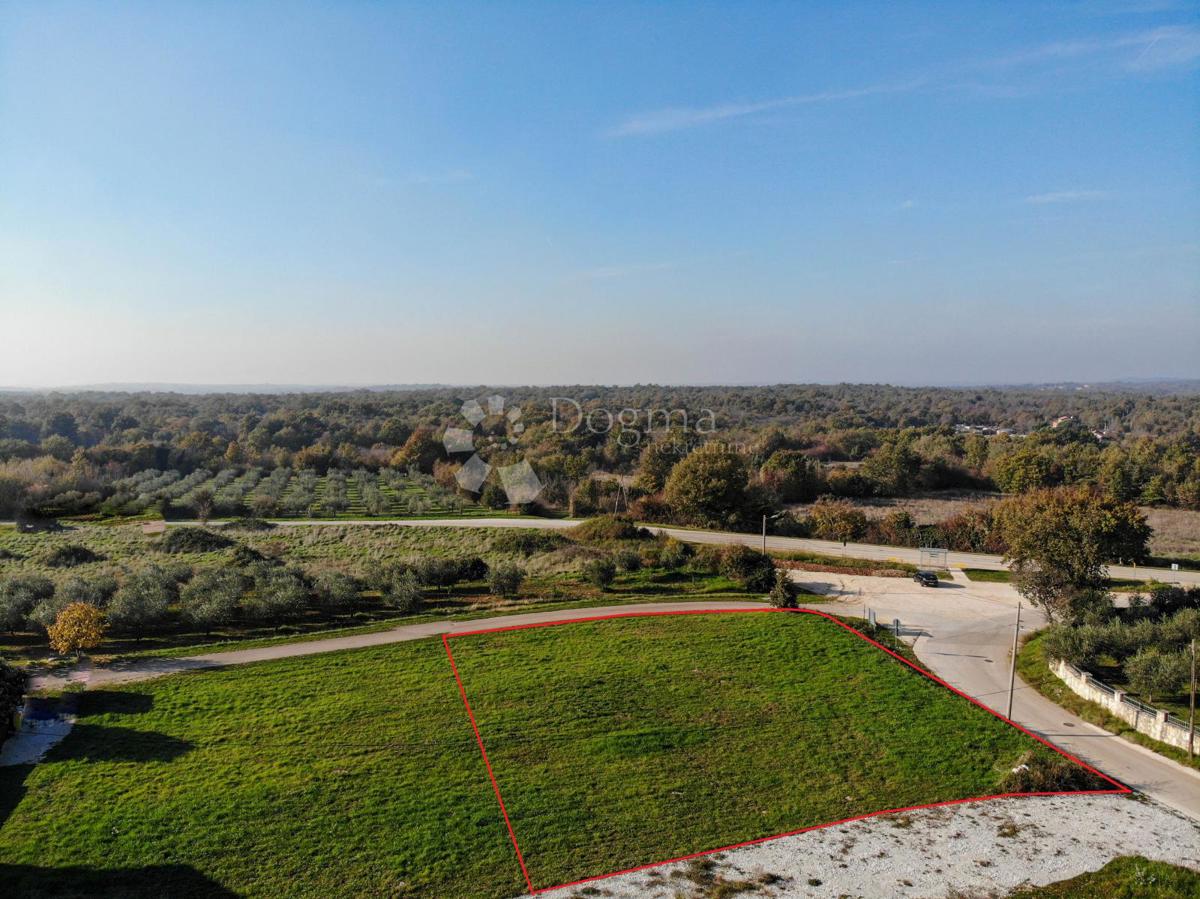 Terreno edificabile Poreč, 949m2