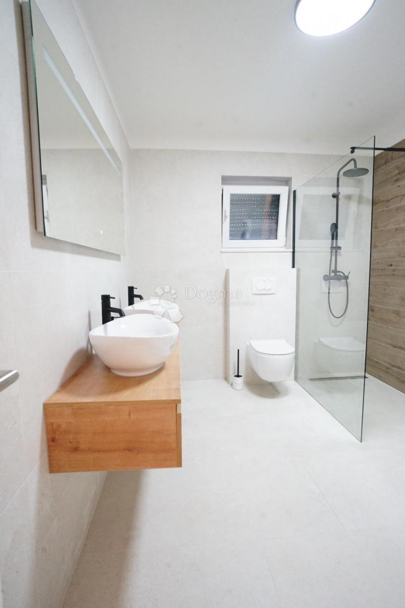 Casa Donja Jagodnja, Polača, 162m2