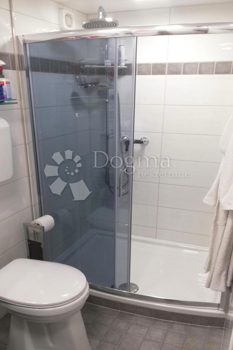 Terreno Kanfanar, 2.352m2