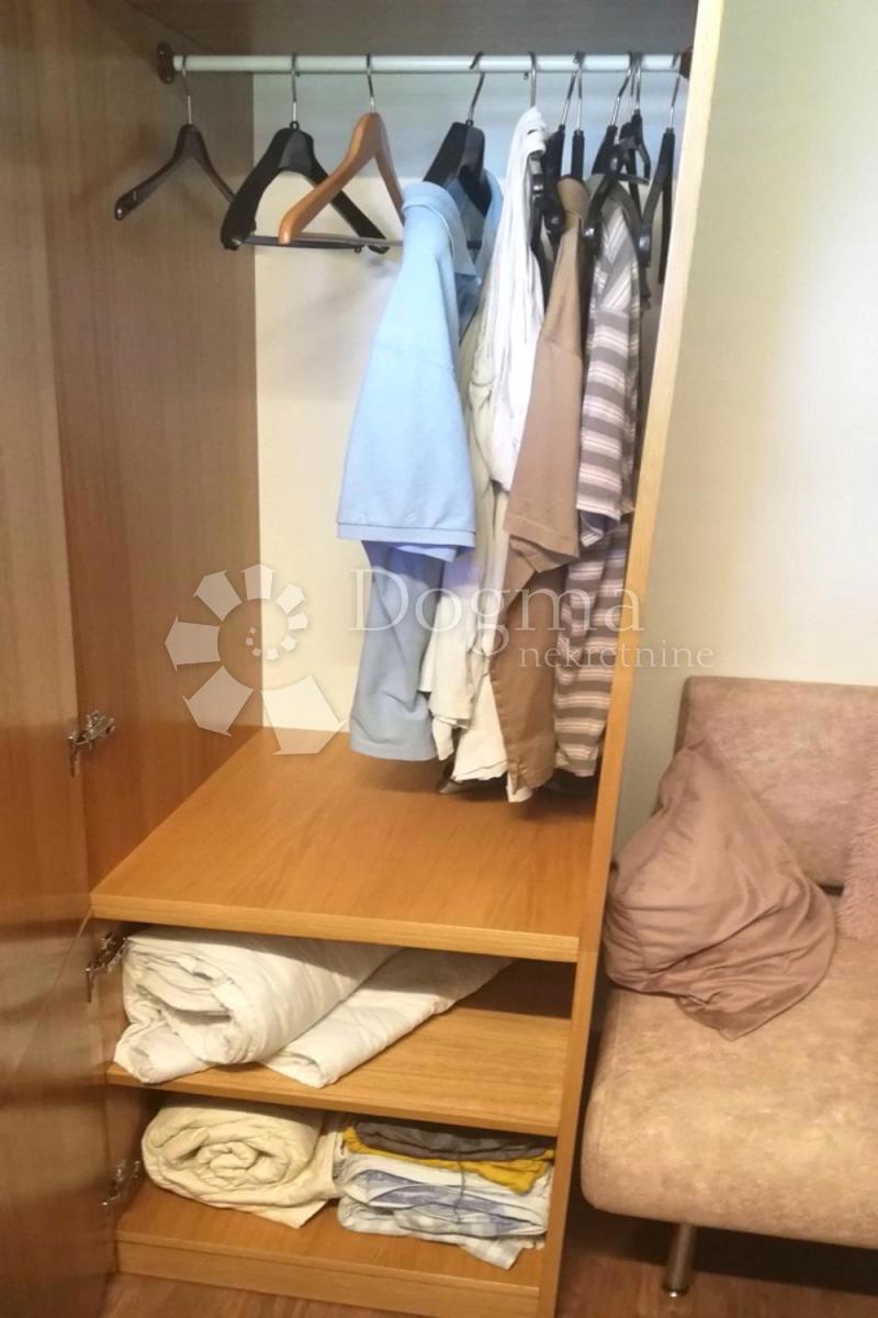 Terreno Kanfanar, 2.352m2