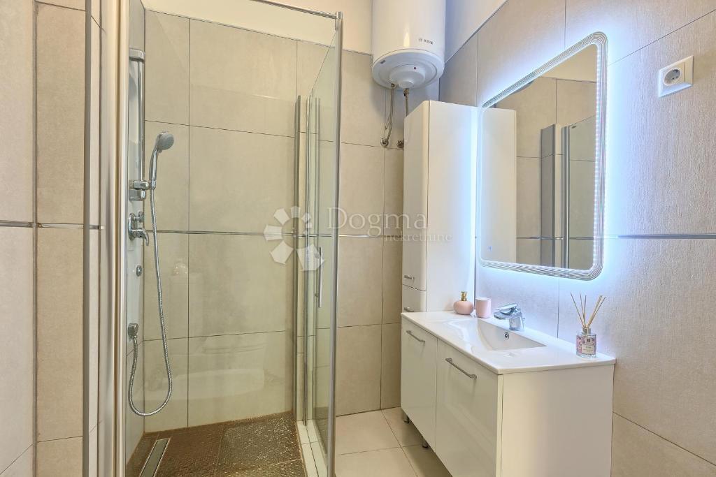 Casa Centar, Pula, 190m2