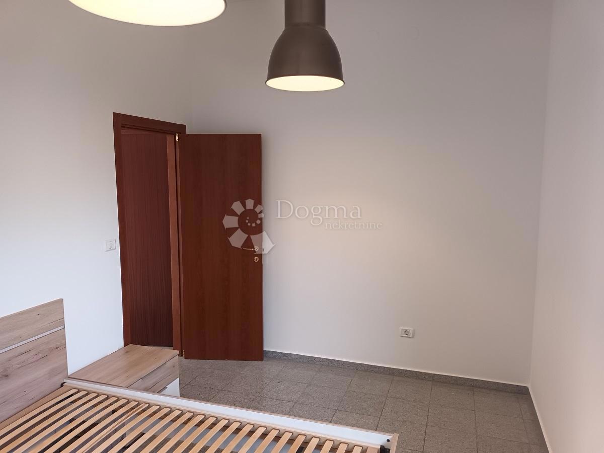 Allogio Veli vrh, Pula, 50m2