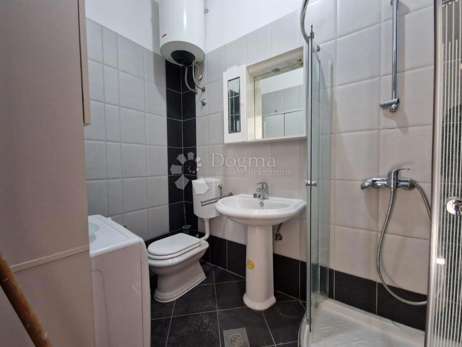 Allogio Veli vrh, Pula, 50m2