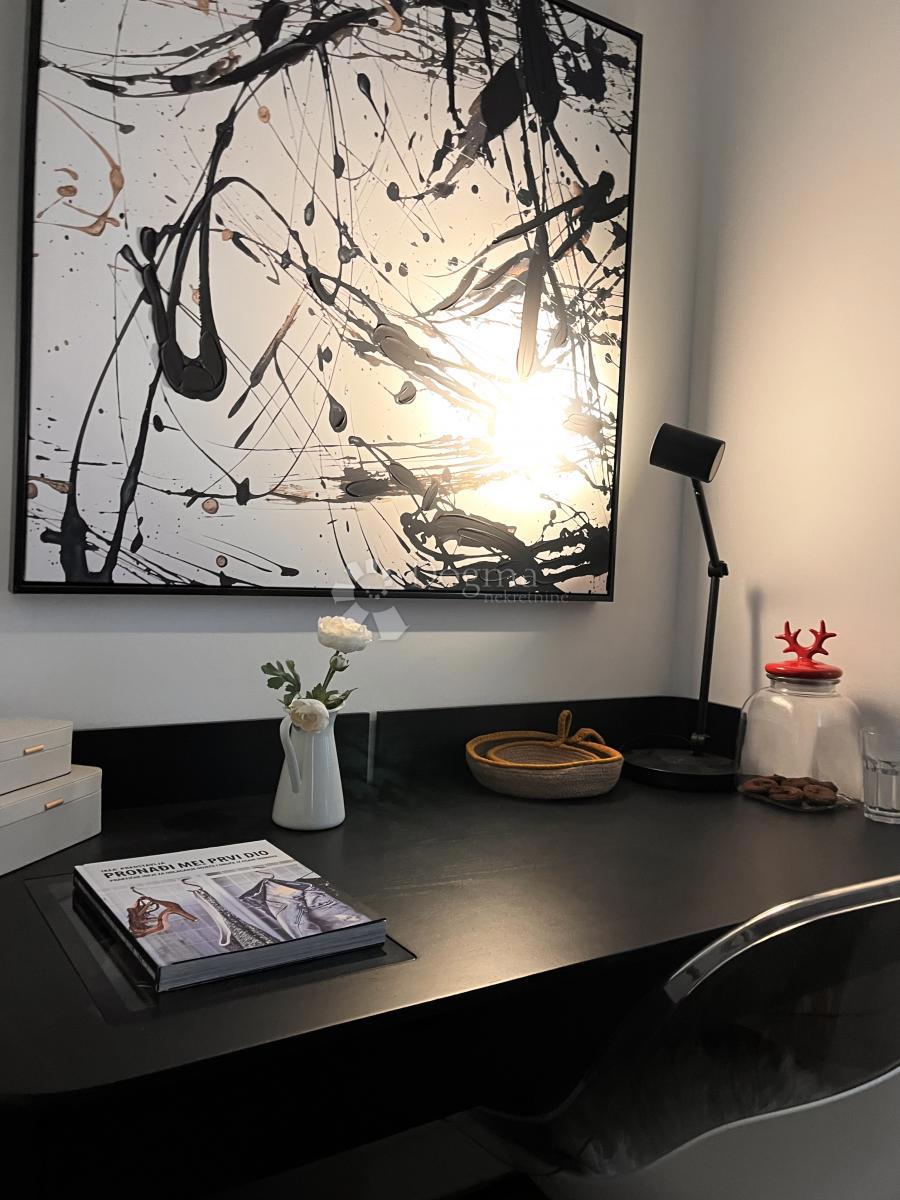 Casa Gračani, Podsljeme, 300m2