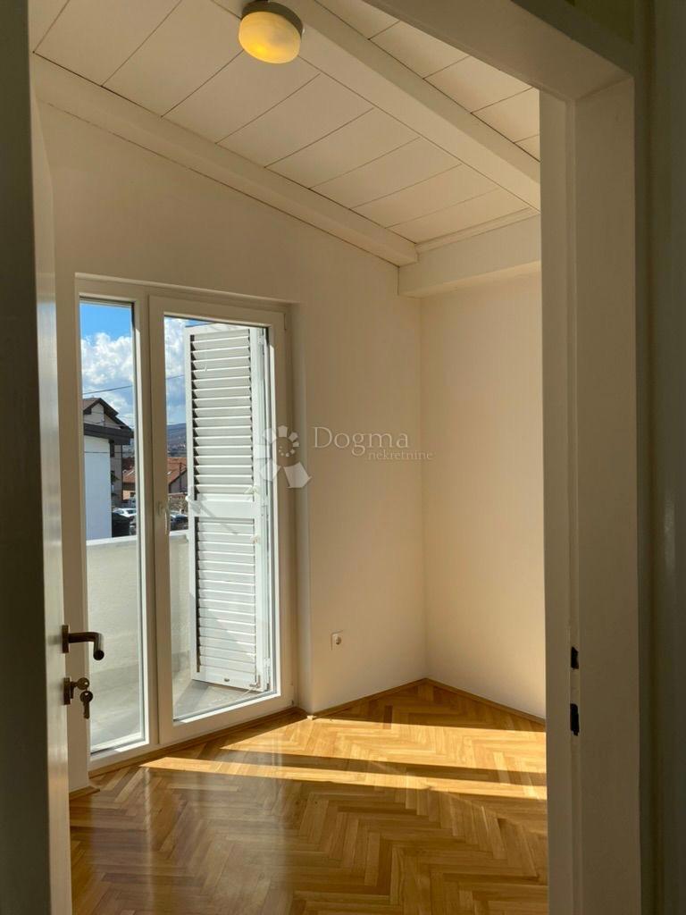 Casa Gračani, Podsljeme, 300m2