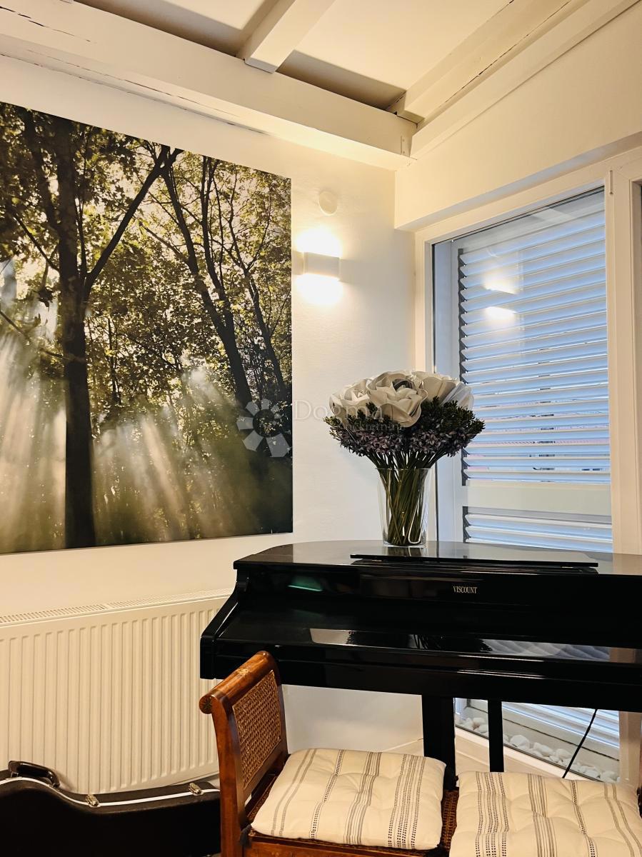 Casa Gračani, Podsljeme, 300m2