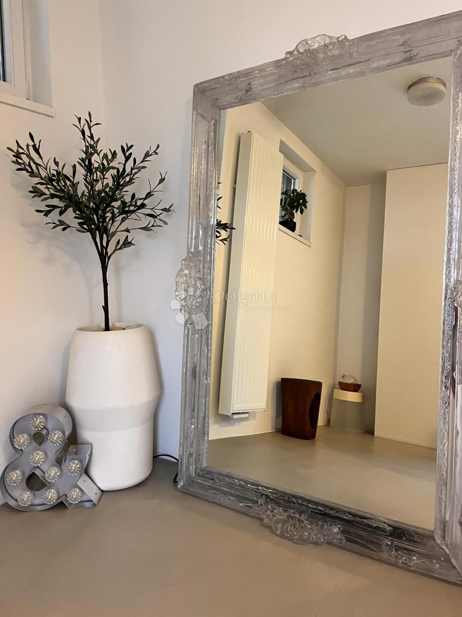 Casa Gračani, Podsljeme, 300m2