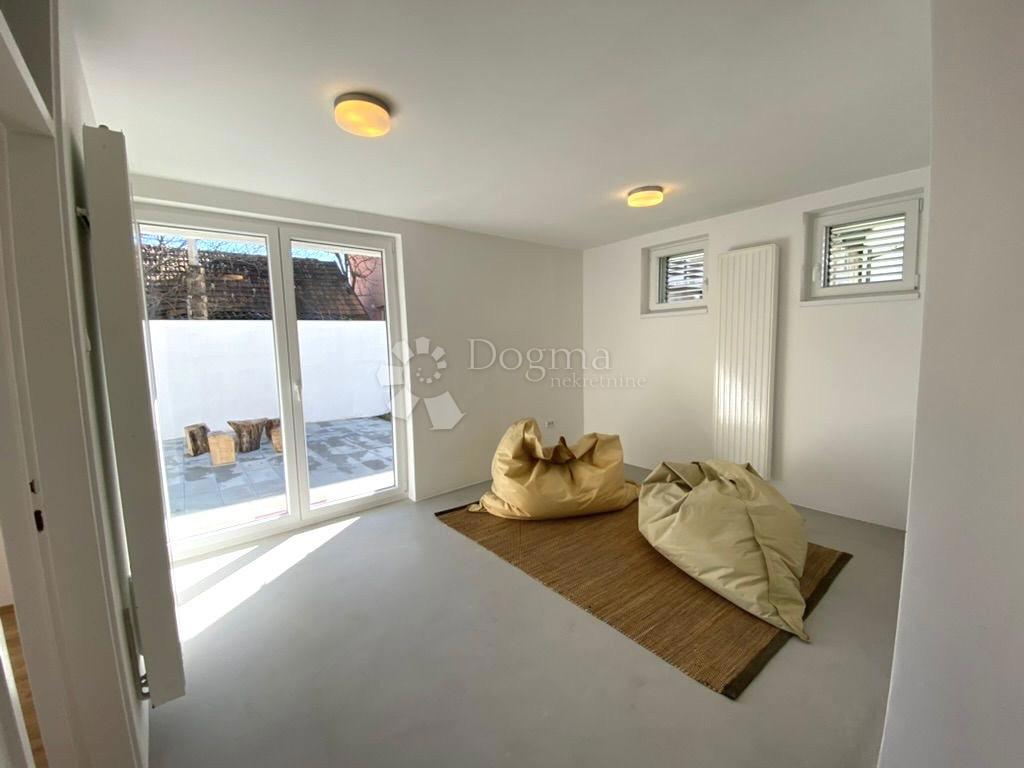 Casa Gračani, Podsljeme, 300m2