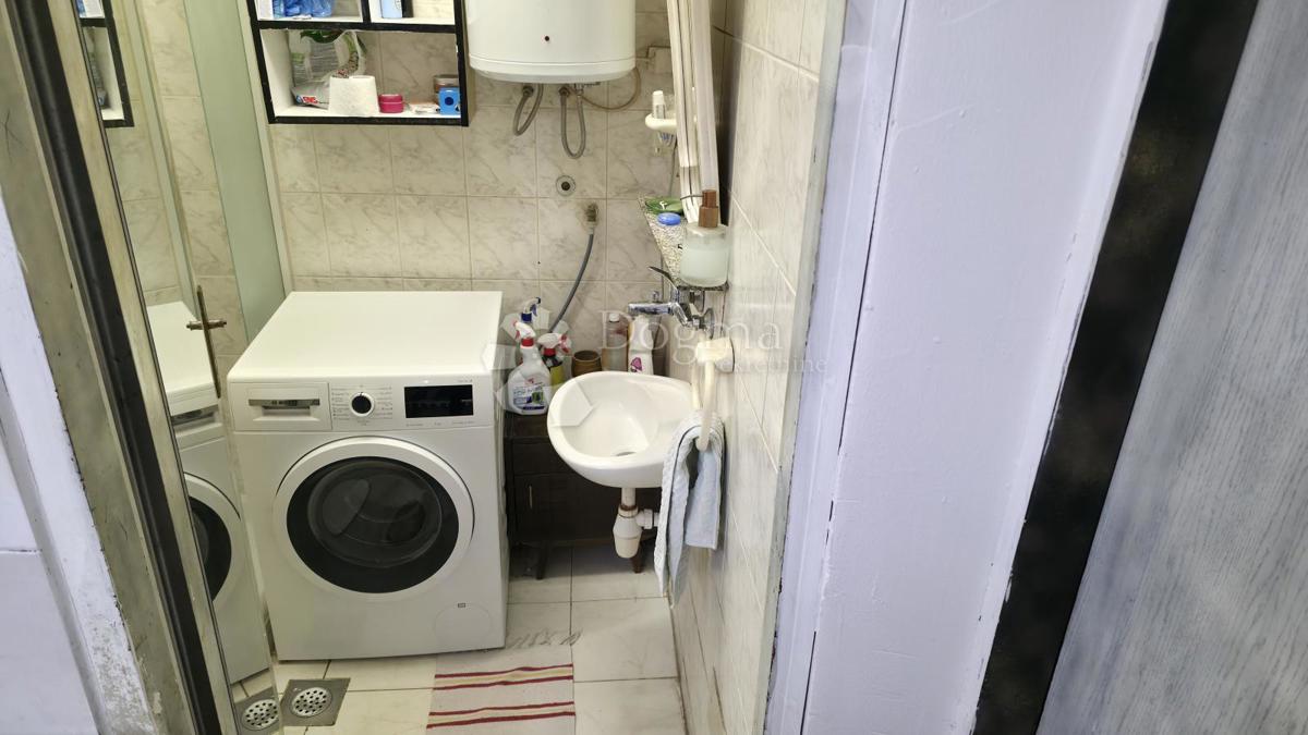 Casa Ferenščica, Peščenica - Žitnjak, 325m2