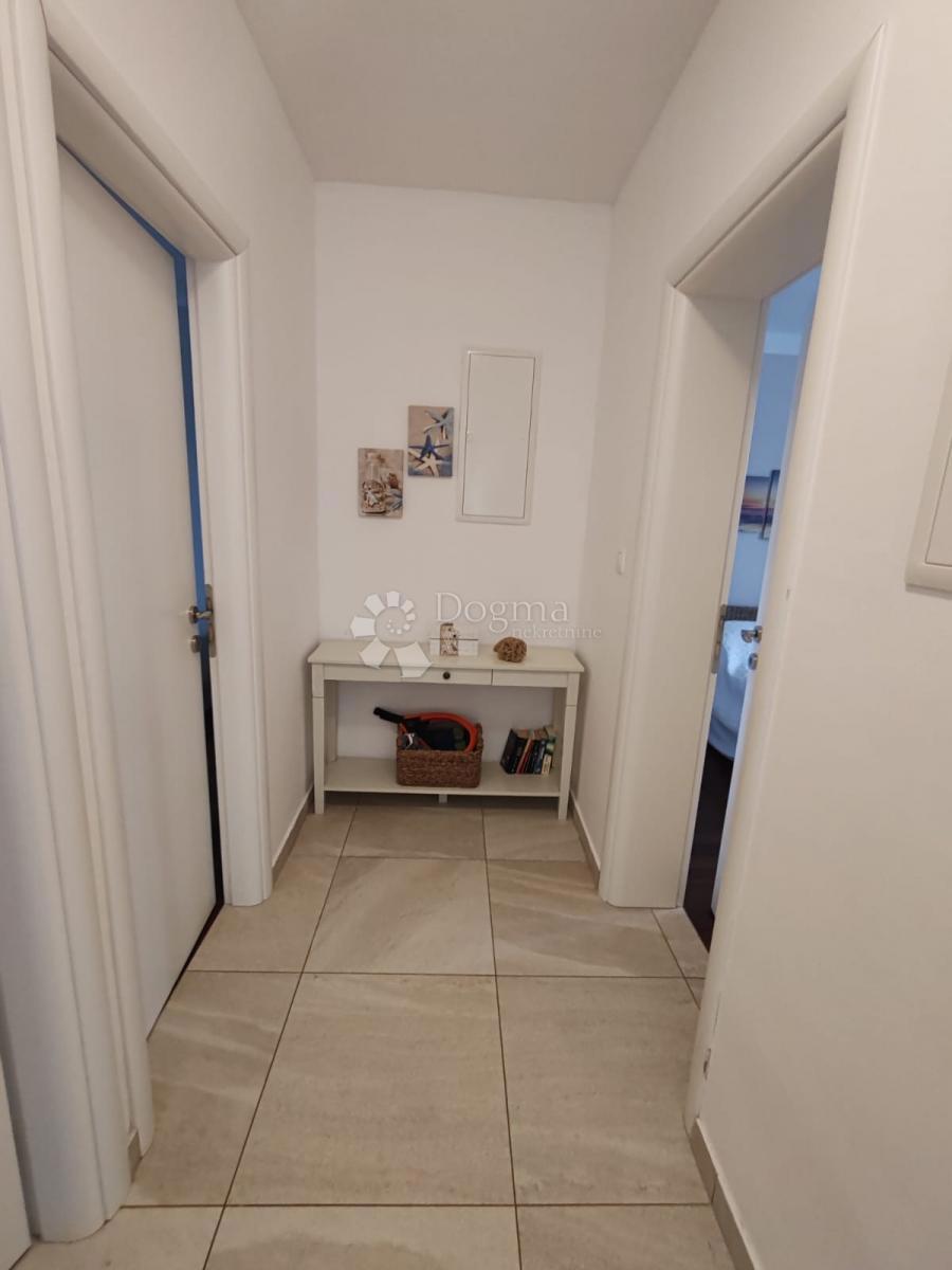 Casa Bogdanovići, Šibenik - Okolica, 81m2