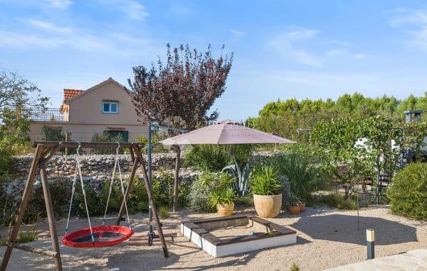 Casa Bogdanovići, Šibenik - Okolica, 81m2