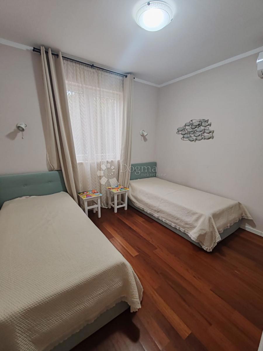 Casa Bogdanovići, Šibenik - Okolica, 81m2